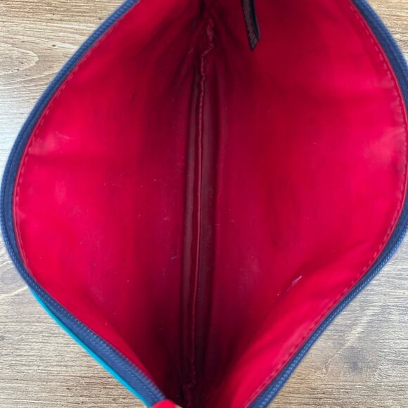 Fossil Multicolored Travel Pouch - Picture 7 of 7